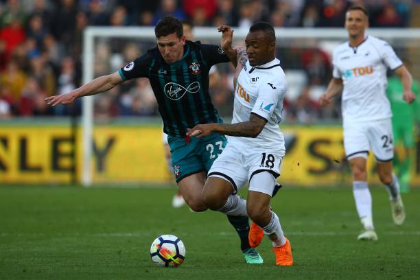 球队在防线 球队在防线